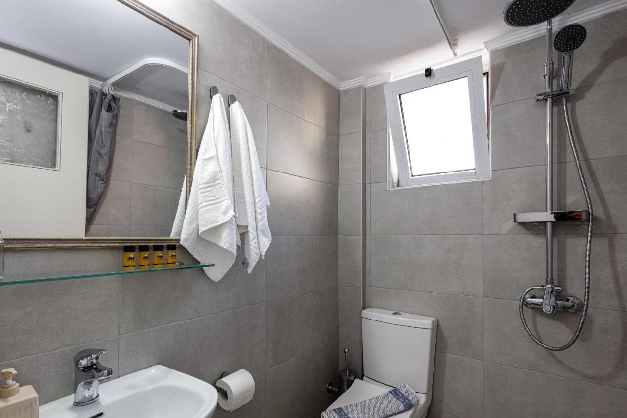 Yiannis Apartments Adelianos Kampos Extérieur photo
